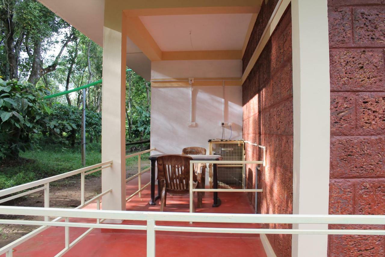 Batheri Woodside Homestay Wayanad מראה חיצוני תמונה